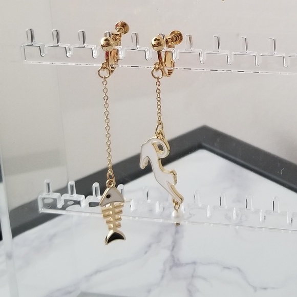 Earrings! - Picture 4 of 6